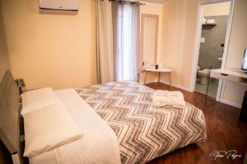 Hotel Lonatino โลนาโต ภายนอก รูปภาพ