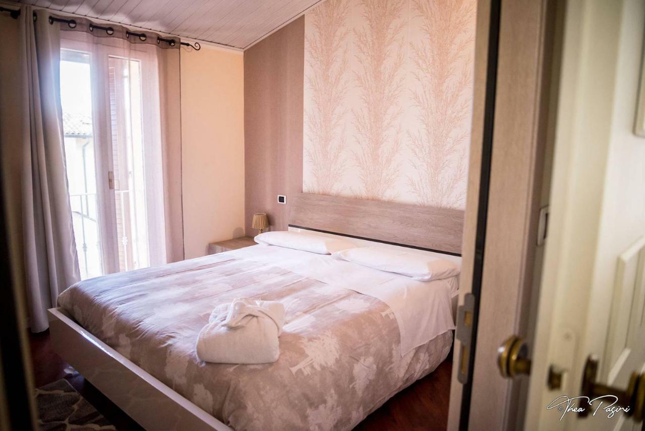 Hotel Lonatino โลนาโต ภายนอก รูปภาพ